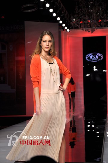 威丝曼2013春夏新品发布会再次带来“巴黎日记”的惊喜