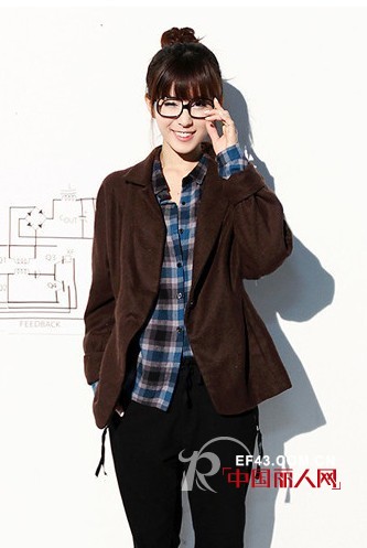 一个选择,精彩一生   水木一村女装诚招各地加盟商