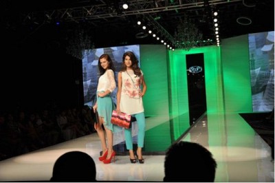 威丝曼WSM女装2013春夏新品发布会完美落幕!