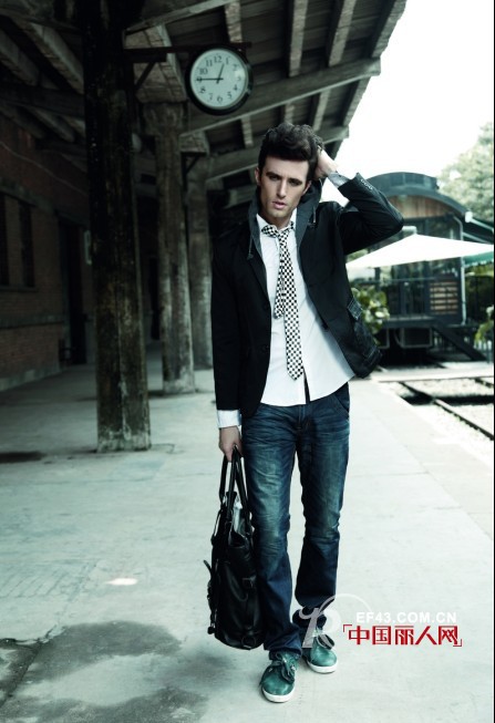 热烈庆祝有性格时尚男装湖南怀化芷江专卖店即将盛大开业