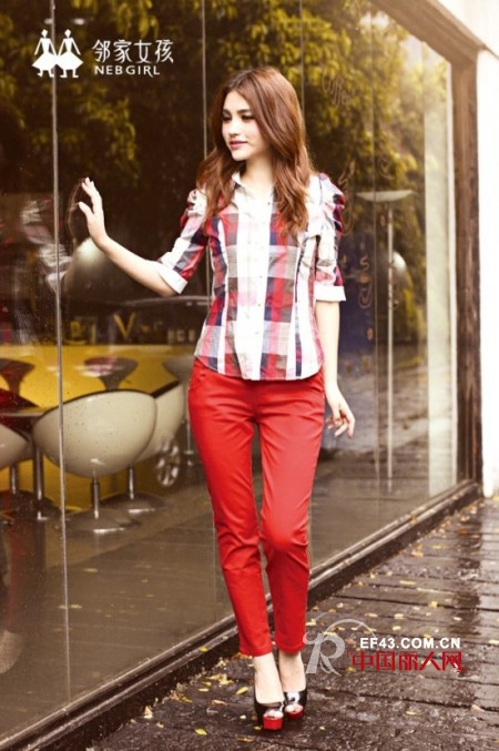 邻家女孩时尚服饰 揭秘情人眼中的女神造型