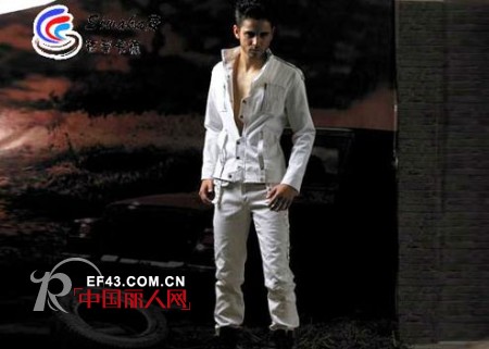 西华卡尔品牌男装   尽显潇洒骄阳的男性魅力
