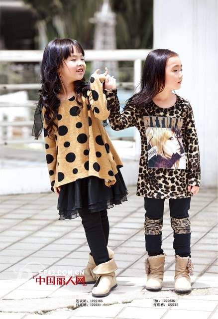 俄梅戛童装秋季新品 展现时尚摩登气息