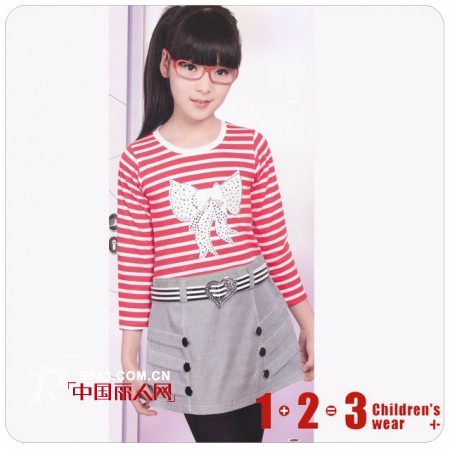 1+2=3童装 让孩子都能有个快快乐乐的童年