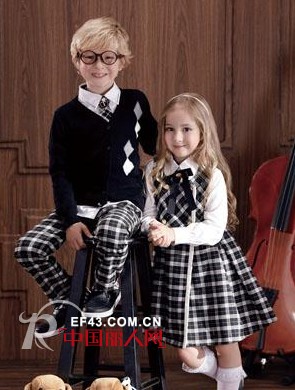 快乐的着装,开心的享受  T100亲子童装