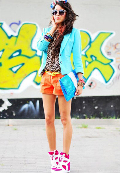 亮色系的小西装,点亮初秋缤纷时刻