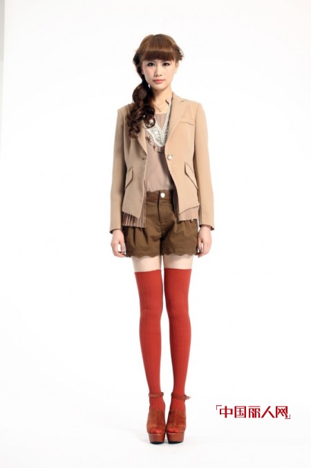 “费依”2013年春夏新品发布暨订货会邀您共赏“用设计改变生活”