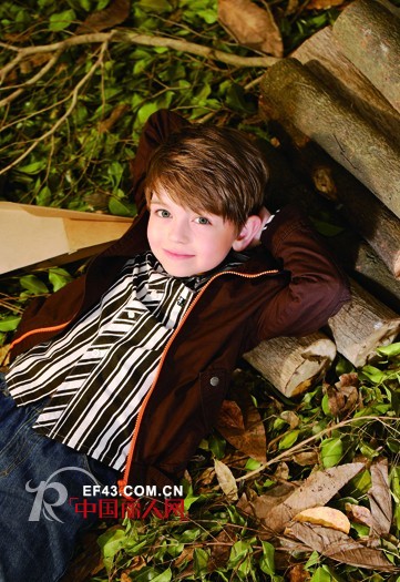 呵护孩子健康成长的贴心童装   可米熊秋冬新款亮相