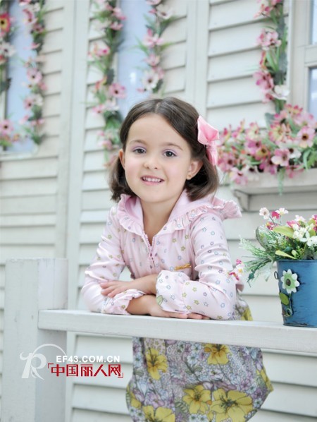 爱朵儿:用童装中隐藏的教育理念辅助孩子成长