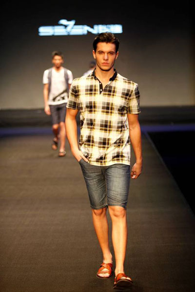 以信心,赢未来——柒牌2013春夏新品订货会圆满落幕