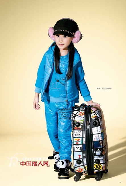 “卡儿菲特”源自欧洲顶尖童装品牌系列