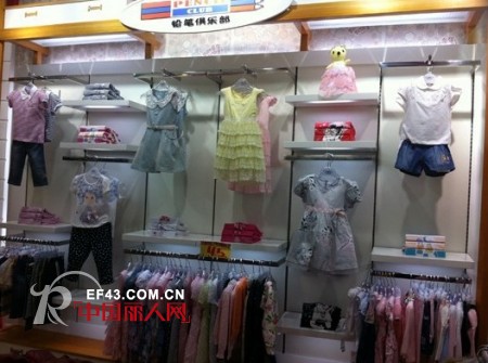 热烈庆祝铅笔俱乐部童装上海龙之梦开业