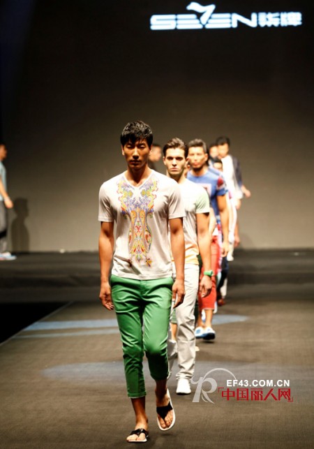 柒牌男装2013春夏新品订货会在厦门圆满落幕