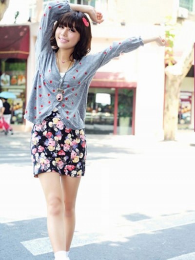 十一长假出游搭配 百搭开衫穿出最美身影