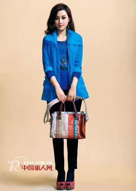 可媚品牌女装 让女人千娇百媚如花绽放