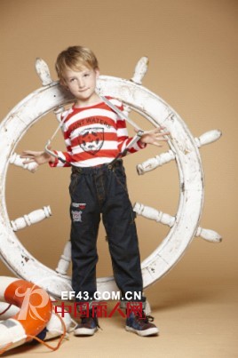 三点水童装推出6个系列梦幻新品闪耀水晶之秋