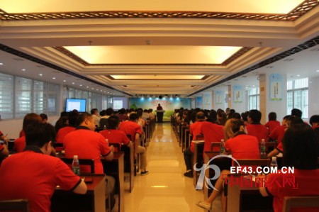 创新经营  合作共赢——雅培2013春夏订货会暨全国经销商大会经典回顾