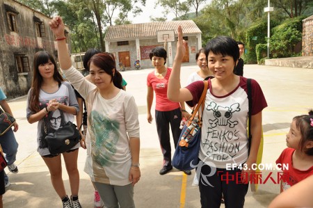 缤果动漫:猜谜欢笑喜迎中秋,动漫“知青”游山玩水