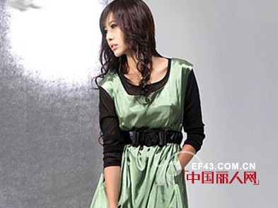 超劲爆热门配饰!秋装腰带打造S型性感身材