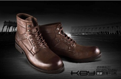 KBY品牌发布2012秋冬“凯撒”主题系列高帮鞋 KBY品牌发布2012秋冬“凯撒”主题系列高帮鞋