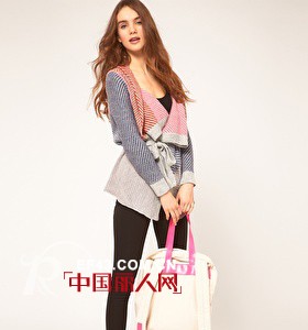 江南人家折扣女装  做女人衣橱里少的那一件衣服