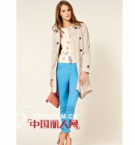 江南人家折扣女装  做女人衣橱里少的那一件衣服