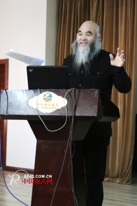 抱团聚力,转型升级,烟台服装业在逆境中持续发展——烟台服装协会三届五次常务理事会扩大会议隆重召开