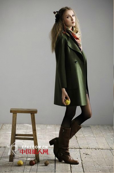 RUI芮品牌女装本色出发  玩味生活中不经意的美