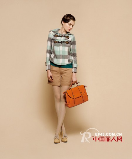 COOPOOL格纹冬装 引领潮流少淑风潮