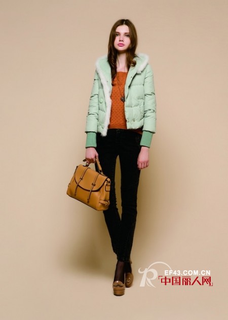 COOPOOL冬装新款 薄荷绿绽放冬季街头