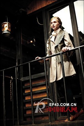 IVVI品牌女装  演绎轻熟女的时尚混搭风