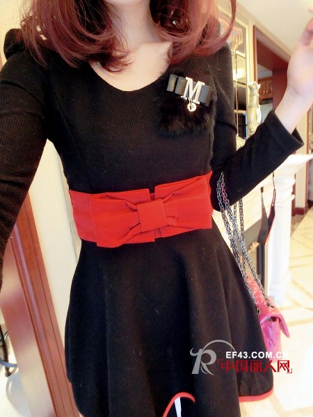 气质优雅连衣裙   爆发十足女人味