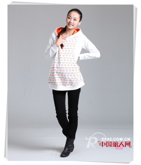 快乐屋孕妇装甜美升温  这个冬天辣妈也要“俏”起来