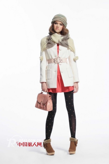意识流时尚女装混搭出位 冬季搭配大推荐