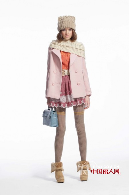 意识流时尚女装混搭出位 冬季搭配大推荐