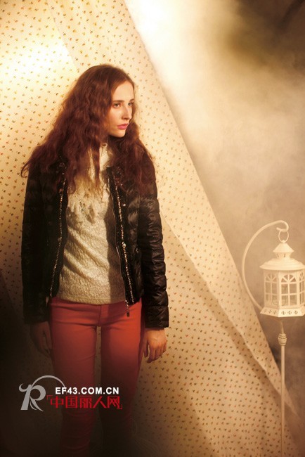 木帛时尚女装冬季优雅小香风,尽显名媛气质