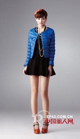 GLADITH GIRL时尚女装 永远有20岁的心情