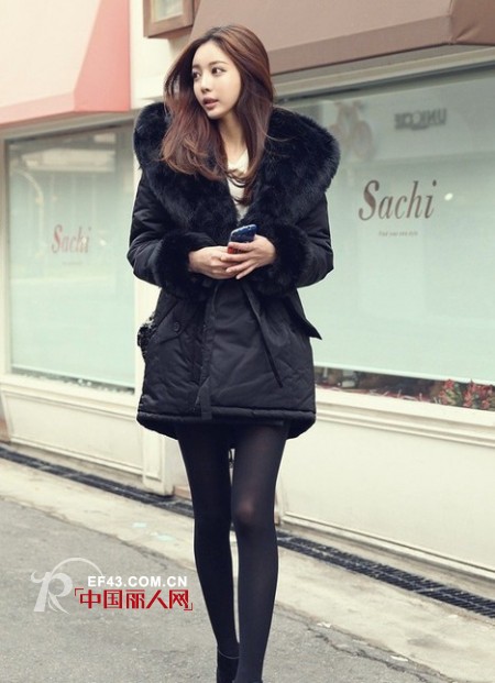 时尚教主教你穿棉服 立显高挑身材让臃肿变不见