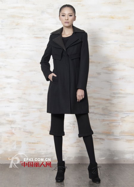 艺诗品牌服饰  寒冬里的一抹艳丽色彩