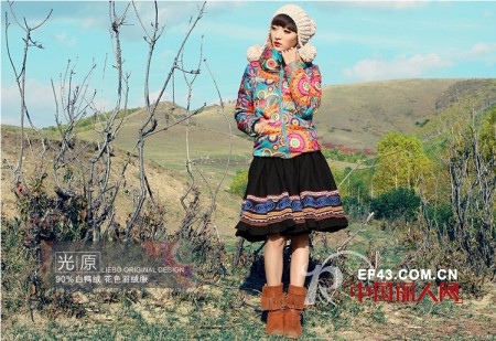 裂帛女装冬款 带你一起跳起最炫民族风