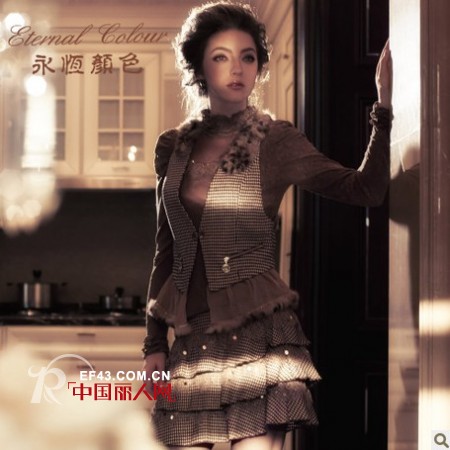 永恒颜色冬季复古华贵 释放奢华韵味