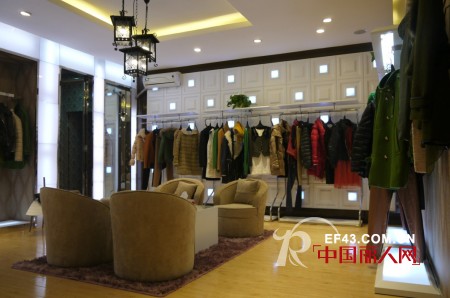 热烈庆祝迪斯廷·凯女装河南鹤壁市专卖店盛大开业