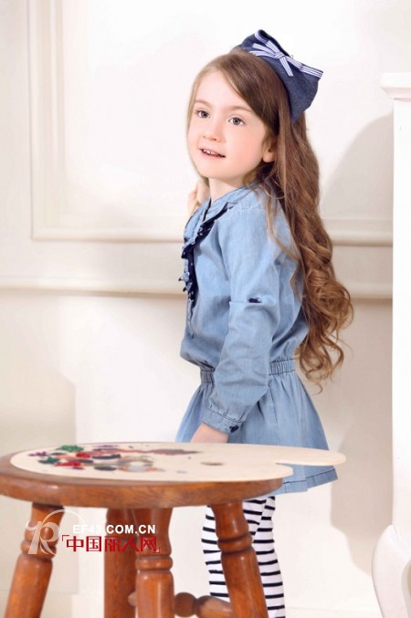 T100亲子童装荣膺2012年度“广东省名牌产品”