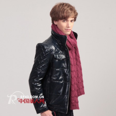 马克华菲男装 小围巾搭出大文章