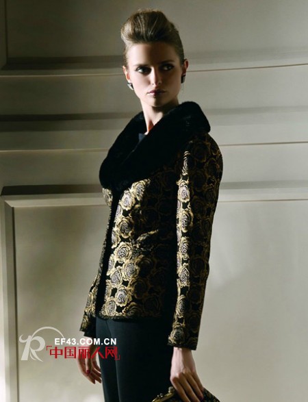 蒙迪爱尔品牌女装  贴身设计修饰女性完美曲线