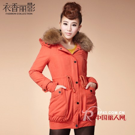 衣香丽影品牌女装 展现青春靓丽少女性格