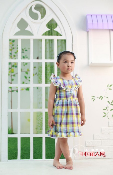 小伙伴2013春夏新装火热发布