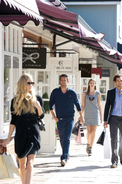 欧洲九大精品购物村将掀起2月红色风潮(图)