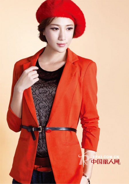 艳逸品牌女装 轻熟通勤装扮完美打造