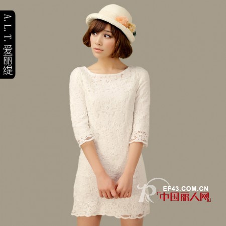 爱丽缇清新淑女装 绝美蕾丝大秀名媛范儿